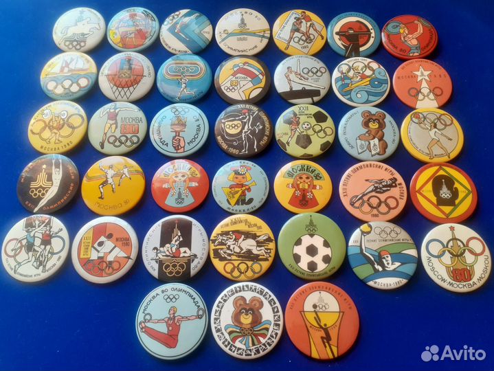 Набор значков Олимпиада 80. Пластик. 38 знаков