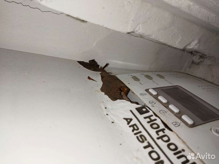 Стиральная машина с вертикальной загрузкой