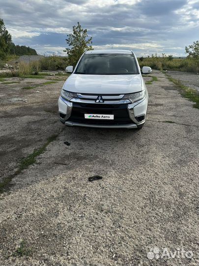 Mitsubishi Outlander 2.0 CVT, 2015, 185 000 км