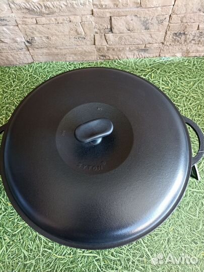 Вок кастрюля чугунная эмалированная 8 л. Ситон