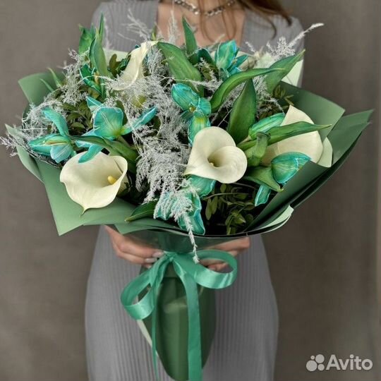 Цветы букеты с доставкой с каллами и тюльпанами