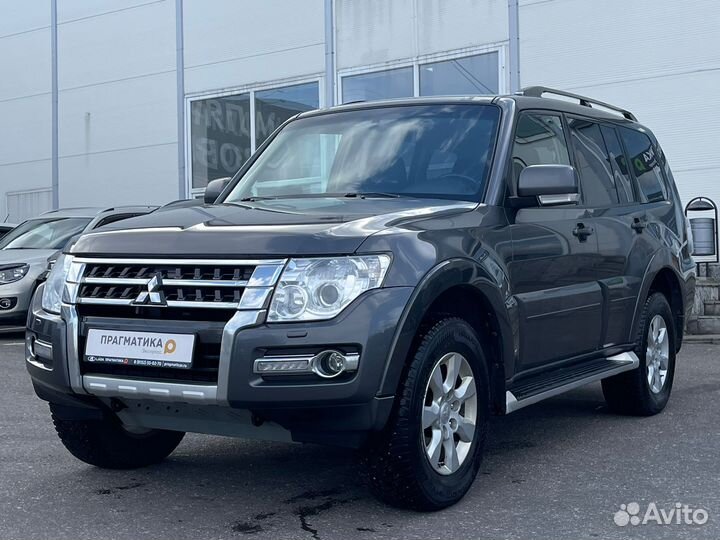 Mitsubishi Pajero, 2015