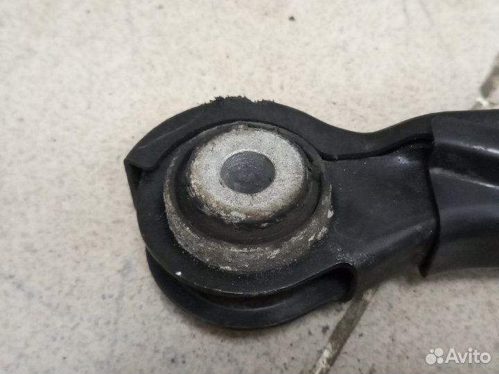 Рычаг подвески верхний задний правый Mercedes-Benz