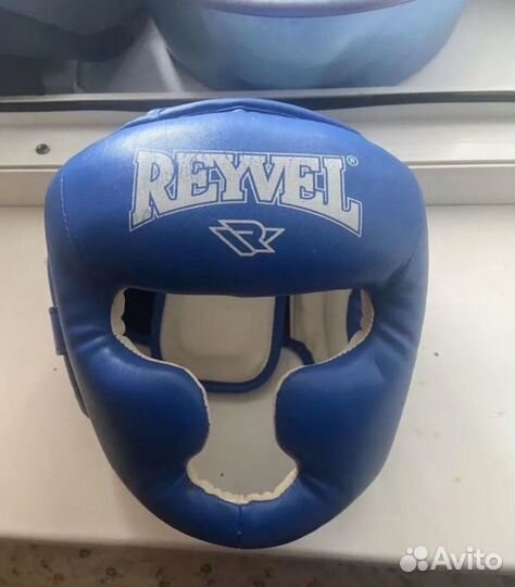Reyvel шлем