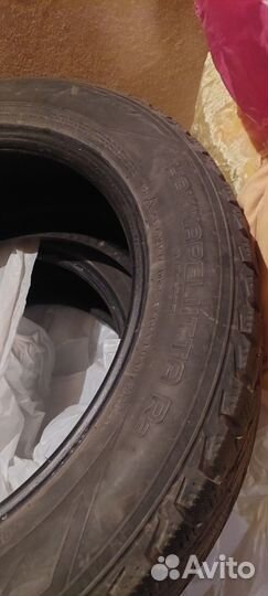 Nokian Tyres Hakkapeliitta R2 235/45 R17