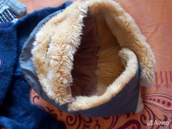 Шапка, шлем новая и бу с 2 до 6 лет