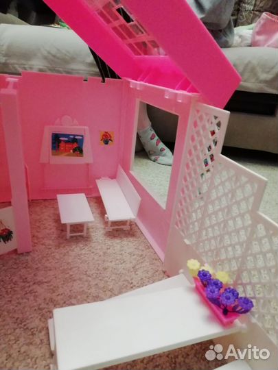 Кукольный домик чемодан