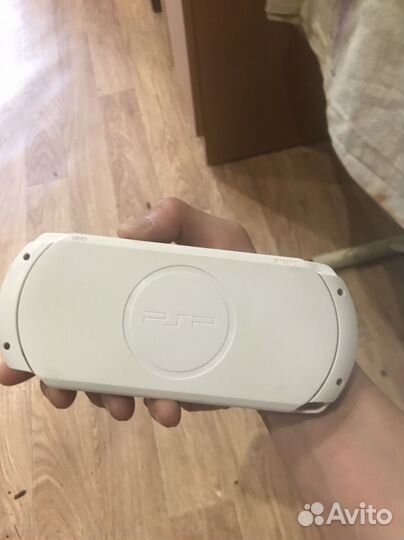 Sony PSP E1004w