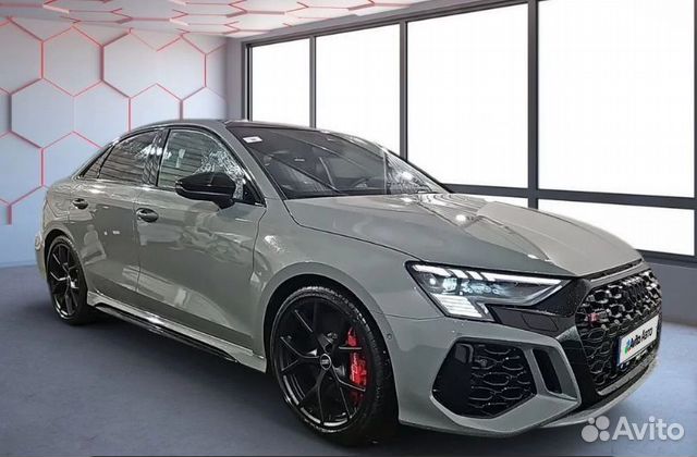 Audi RS3 2.5 AMT, 2024, 4 000 км с пробегом, цена 9900000 руб.