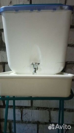 Умывальник дачный