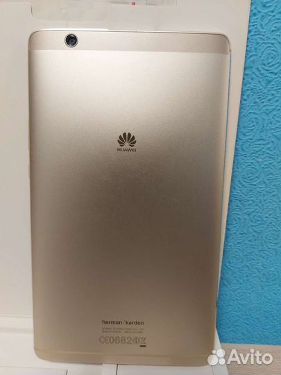 Планшет Huawei MediaPad M3