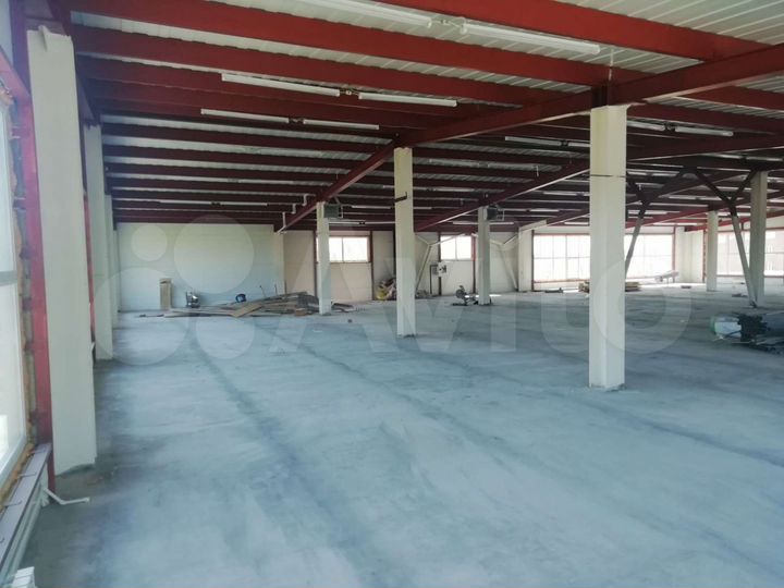 Свободного назначения, 700 м²