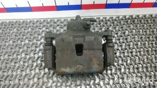 Суппорт тормозной передний левый hyundai I30 GD (B