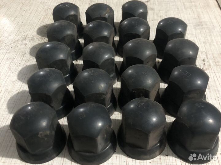 Колпачок колесной гайки