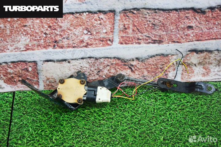 Датчик Корректора Фар задний Toyota Mark 2 JZX110