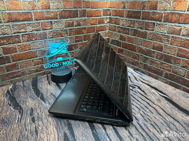 Ноутбук Asus в идеале core i3/4GB для работы и игр
