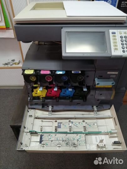 Принтер сканер копир лазерный цветной