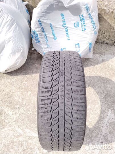 Triangle Snowlink TWT02 235/45 R18 100