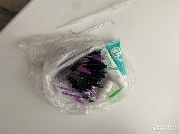 Расходные материалы для бровей