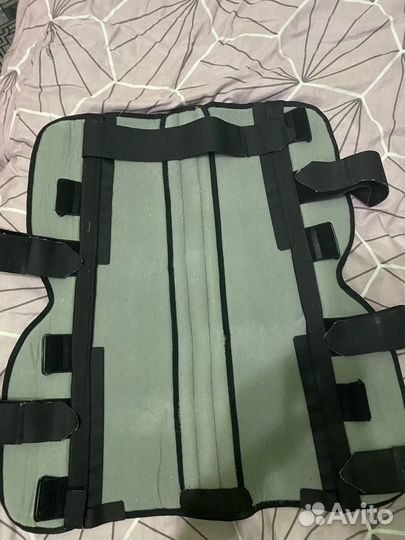 Тутор на коленный сустав