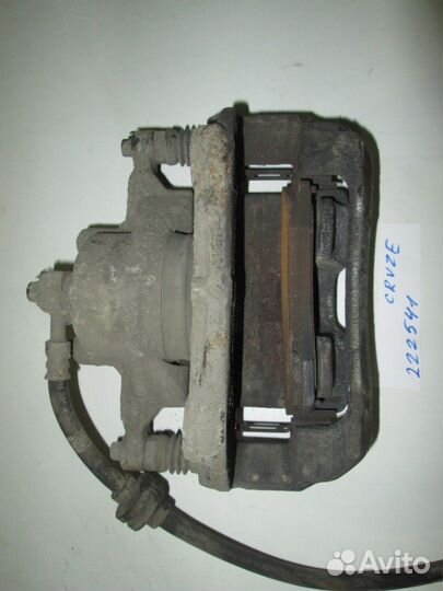 Суппорт передний левый (Chevrolet Cruze)