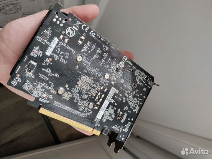 Видеокарта GTX 1050TI 4gb идеал