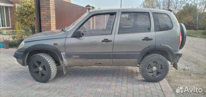 Chevrolet Niva 1.7 МТ, 2005, 205 000 км