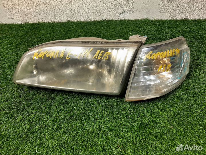 Фара левая на Toyota Corolla 8 E110
