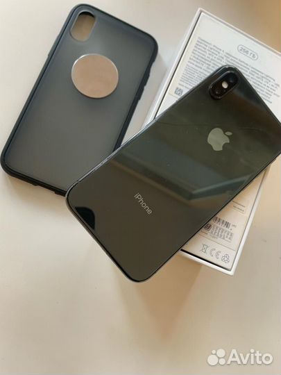 iPhone X, 256 ГБ