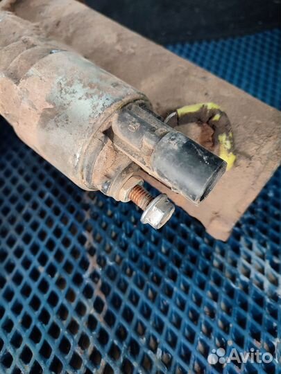 Стартер на амарок 2h0911023f