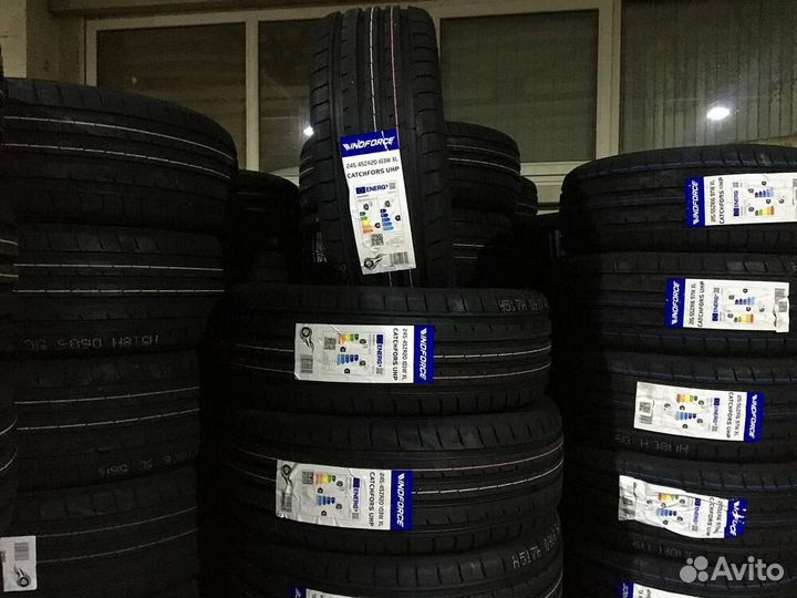 Windforce Catchfors UHP 245/45 R20 103W