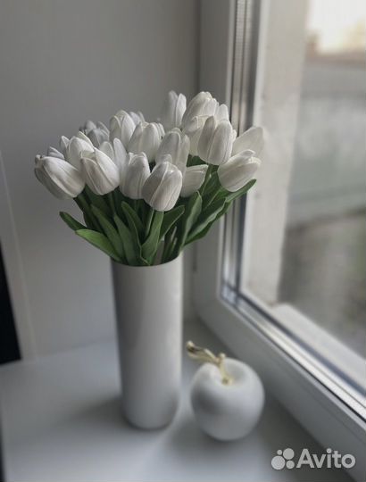 Искусственные тюльпаны