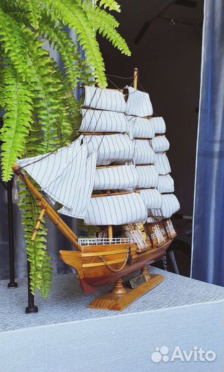 Модель корабля 