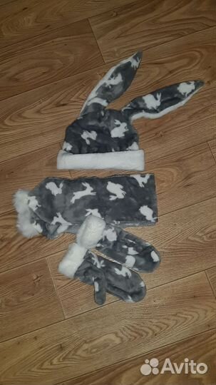 Новогодняя шапка,шарф и рукавицы зайца