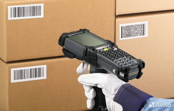 Упаковщик парфюмерия