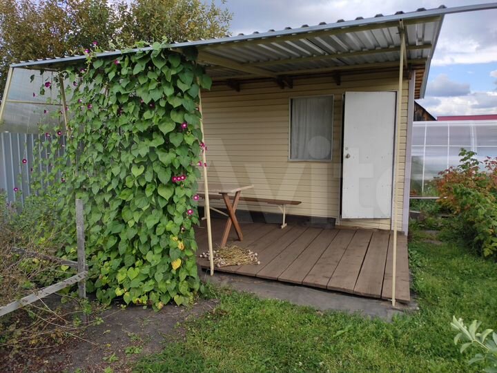 Дача 42 м² на участке 10 сот.