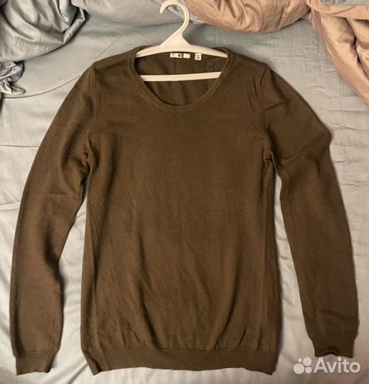 Темно зеленый кашемировый джемпер/свитер Uniqlo