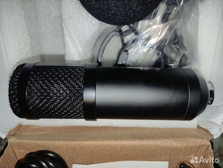 Конденсаторный микрофон xlr