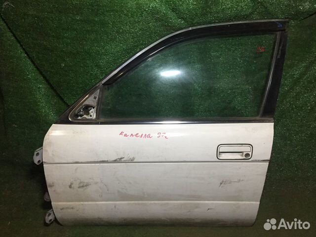 Дверь передняя левая Mazda Capella CG Пустая