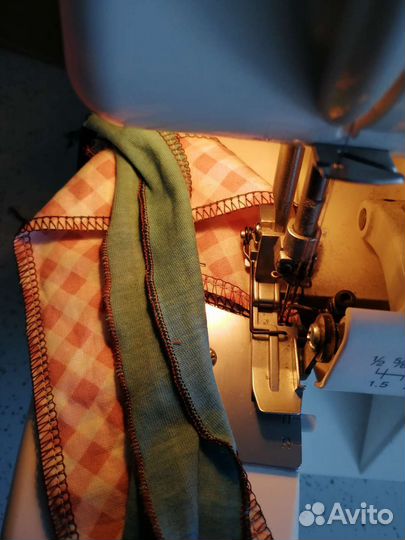 Оверлок для швейной машины