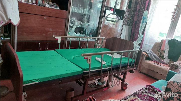 Медицинская кровать Rv Кровать для лежачих больных