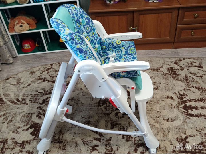 Стульчик для кормления с шезлонгом