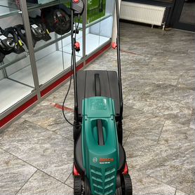 Газонокосилка Bosch Rotak 320 ER