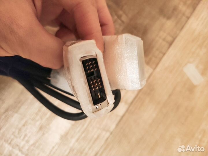 Кабель dvi-dvi новый