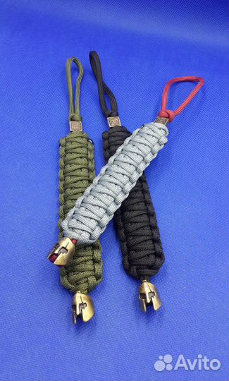 Темляк из паракорда 