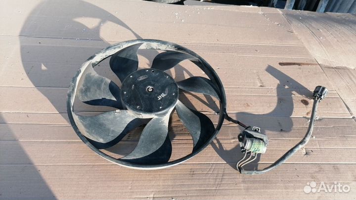 Вентилятор радиатора Форд Транзит 2004г д.F3FA