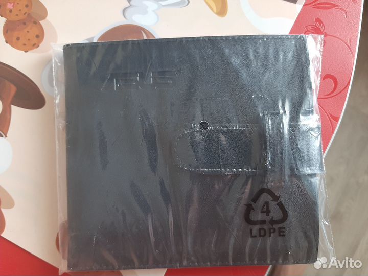 Портмоне Asus на 16 дисков