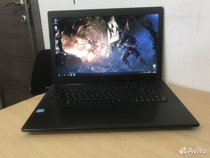 Большой и быстрый ноут Asus X75A