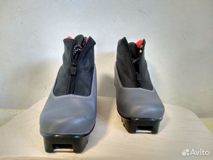 Ботинки лыжные беговые Spine Comfort SNS