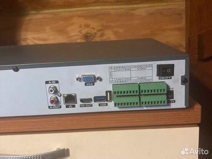 Регистратор видеонаблюдения HIQ-8232F